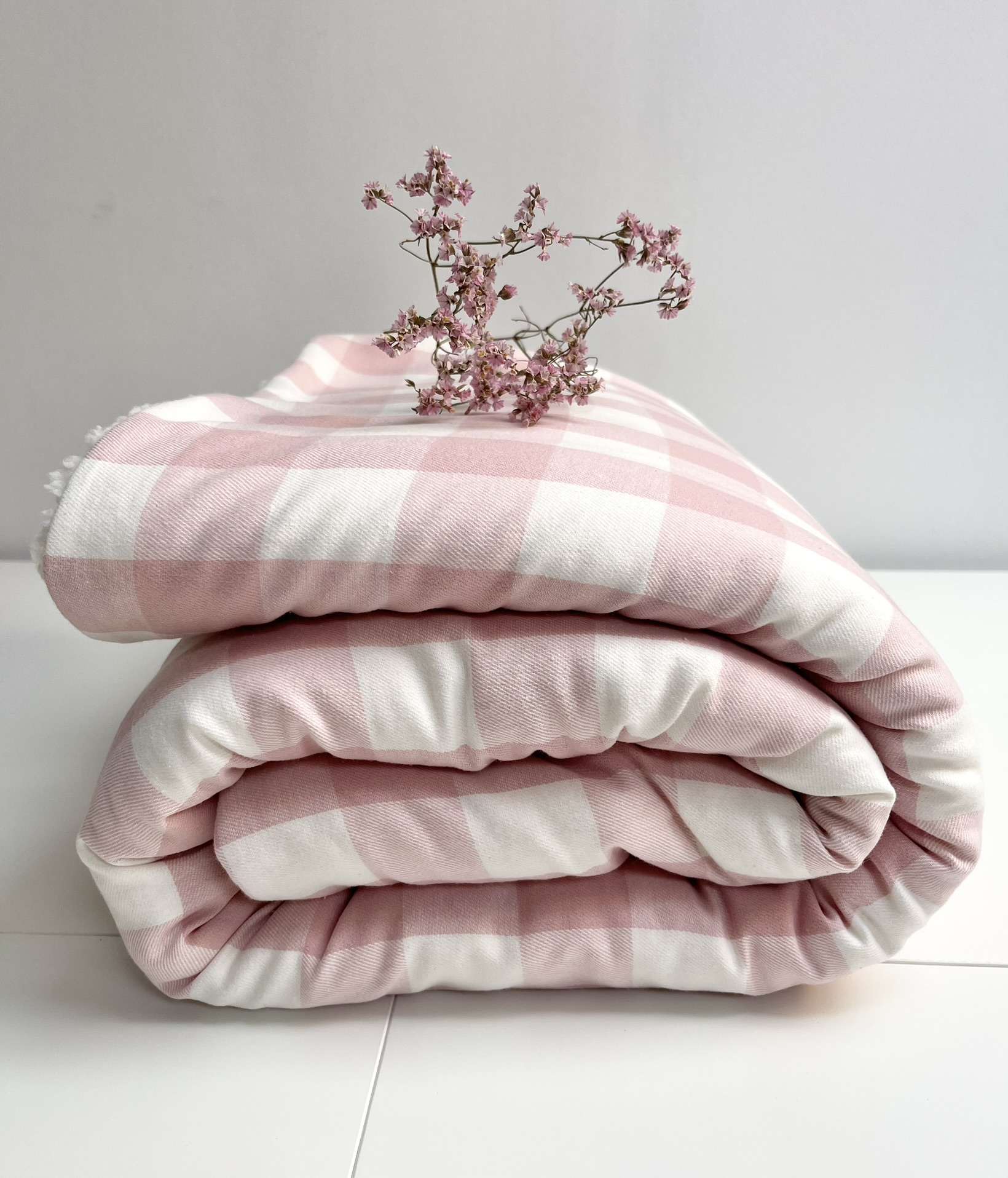 Manta Valeria pequeña Cuadros rosa